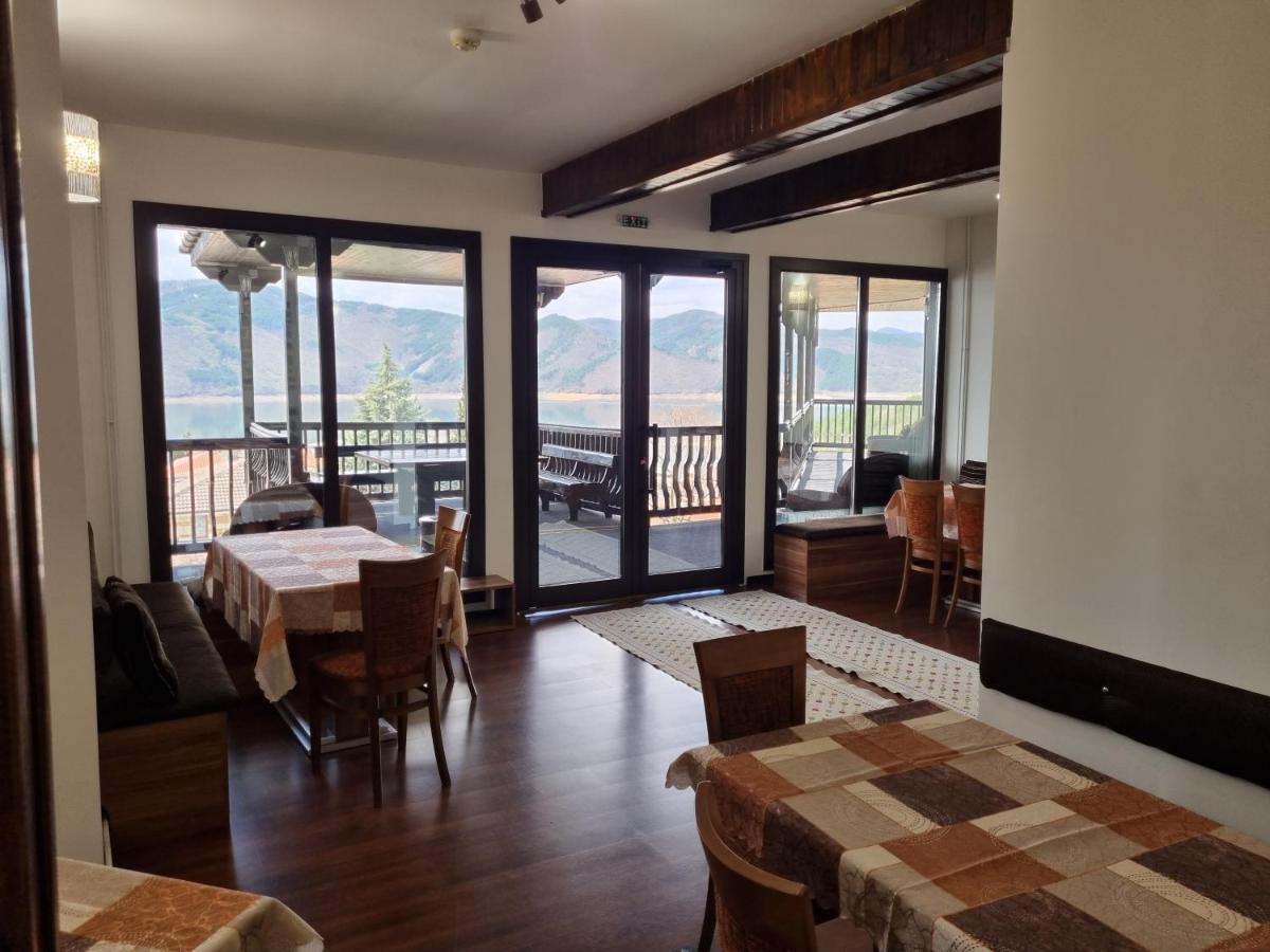 Trifon Zarezan Family Hotel Glavatartsi Zewnętrze zdjęcie