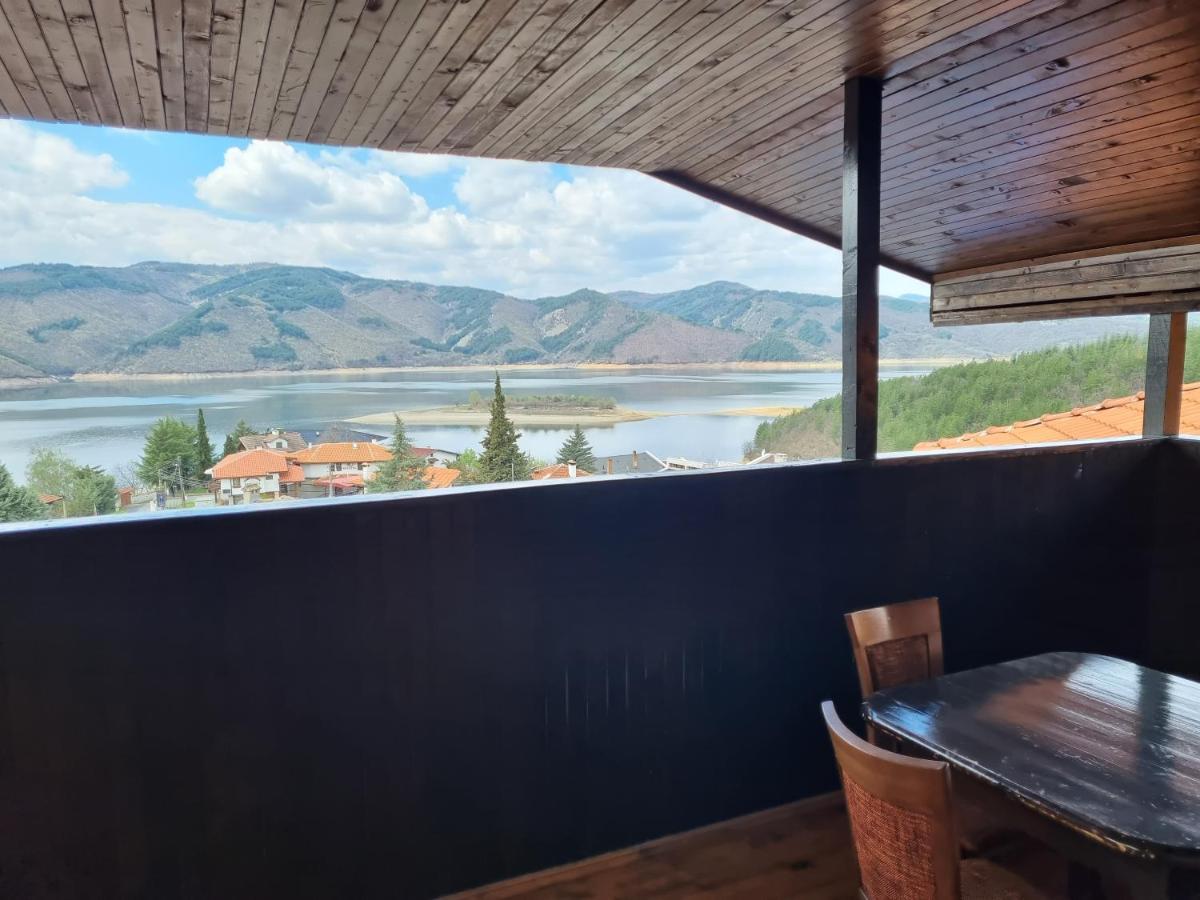 Trifon Zarezan Family Hotel Glavatartsi Zewnętrze zdjęcie